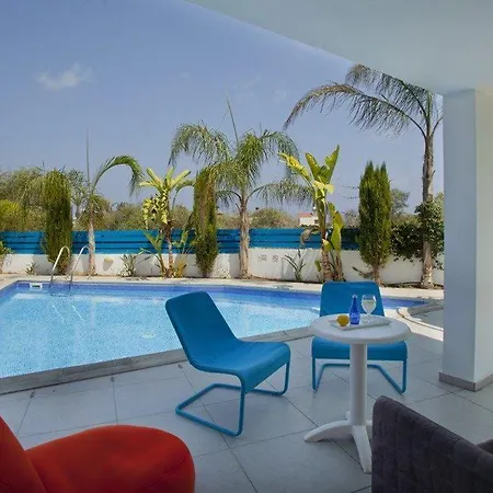 With Amazing Pool And Deck 70